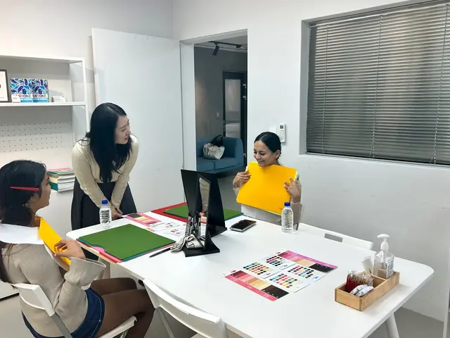 이미지 HO 퍼스널 컬러 신라면세점 팝업