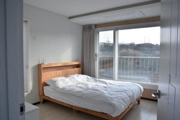 제주 더 커브 베드앤브렉퍼스트