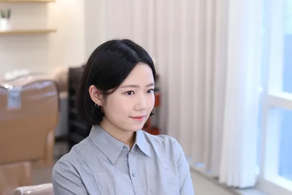 그리고 앨리스 | 홍대 K-뷰티 메이크업샵