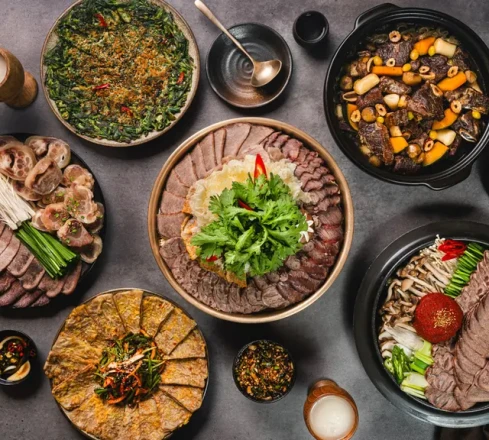 프리미엄 한식당ㅣ우스엠 - Thumbnail