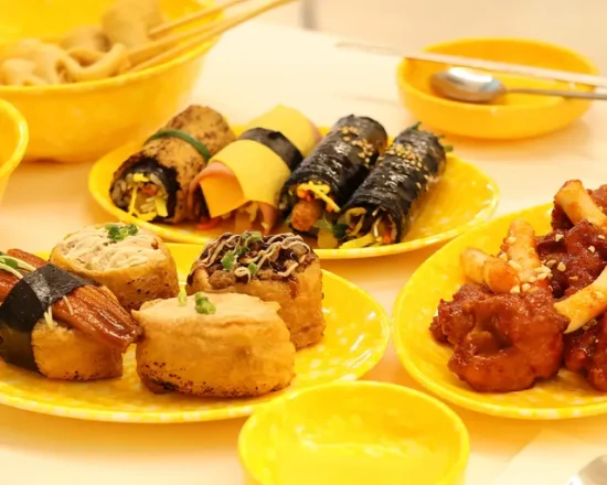 병아리 김밥 | 명동 한국 음식 맛집