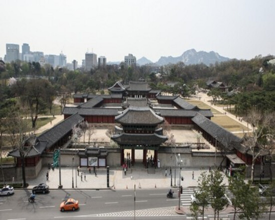 외국인을 위한 서울 일일 투어 1일 - 창덕궁, 전쟁기념관, 서울스카이