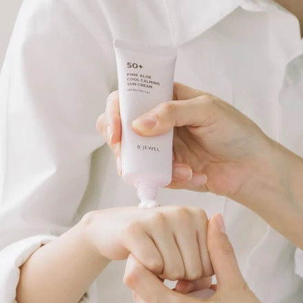 비쥬얼 핑크 알로에 쿨 카밍 선스크린 40ml <신버전>