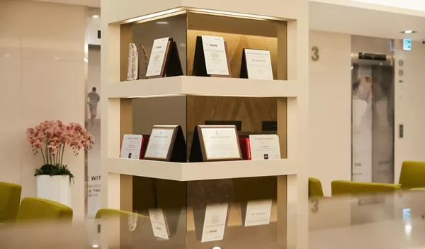 강남 밝은안과ㅣ국내 최대 안과에서 완벽한 시력을 달성하다