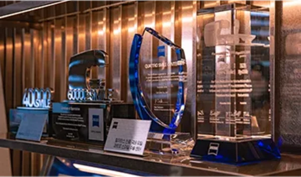 강남 밝은안과ㅣ국내 최대 안과에서 완벽한 시력을 달성하다