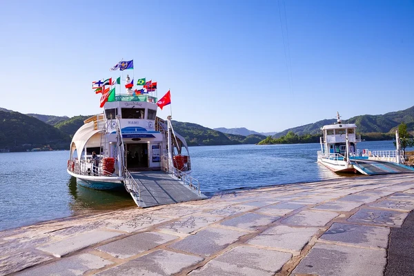 [서울여행] 딸기농장 & 어비계곡 & 남이섬 또는 엘리시안 강촌 썰매장 (1일투어)