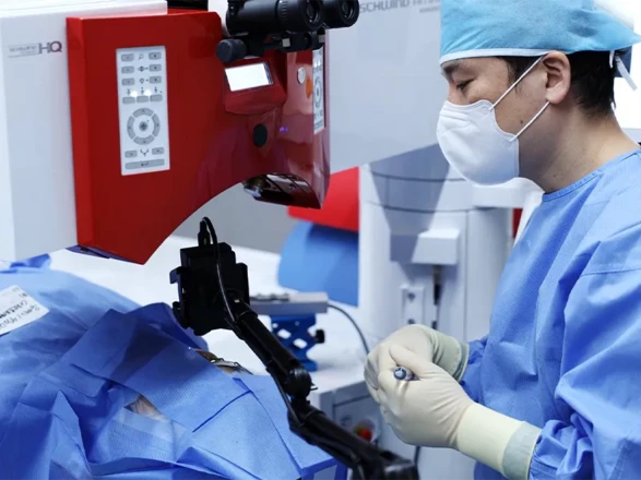 첫눈애안과 | 첫눈처럼 맑고 깨끗한 시력 | 선릉역 4번출구 바로 앞