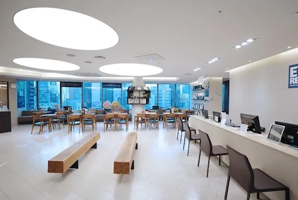 아이리움안과/백내장&굴절교정