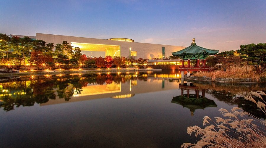 한국 시그니처 4박 5일 투어 – 서울 · 남이섬 · 설악산 · 롯데월드 (노쇼핑 / 노옵션 / 노팁)