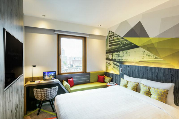 Standard Double with Breakfast for 2