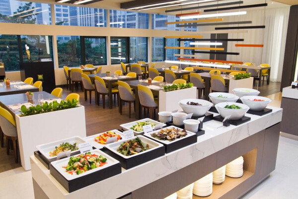 Superior Twin with Breakfast for 2