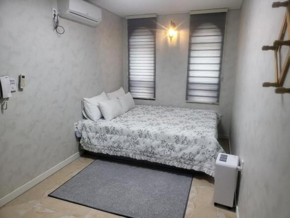 8 pyeong Suite-E