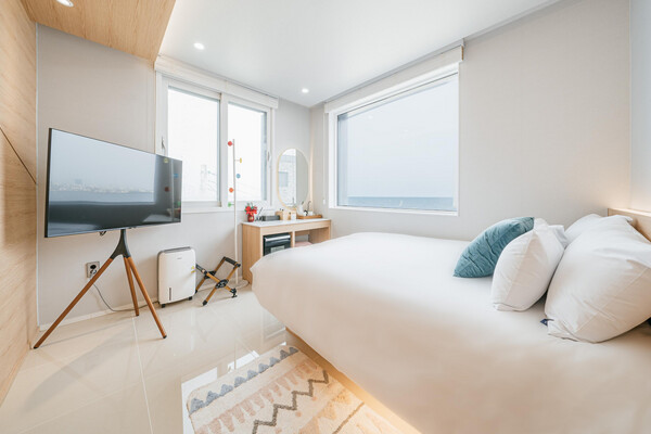 Luxury Ocean View Double