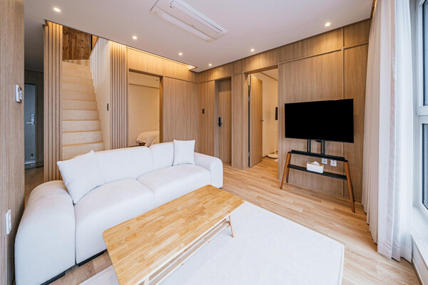 Ocean Suite - Grand Panoramic Ocean View/35 pyeong (30,000 won per night including bedding set