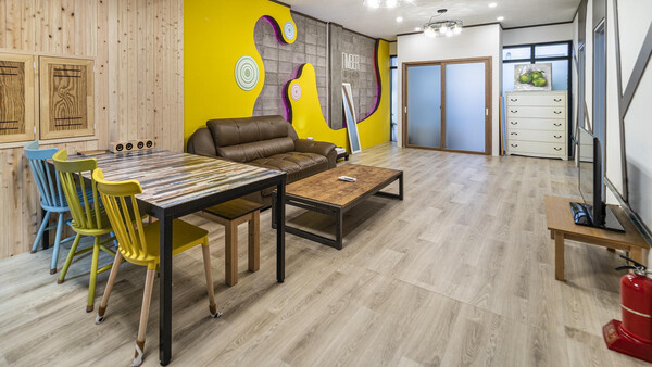 Basement group room (dogs allowed)